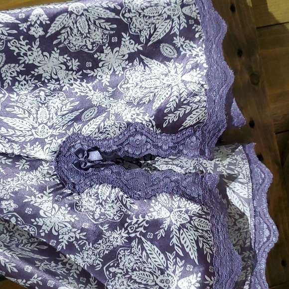 PURPLE FLORAL LACE TRIM  INTIMATES SLIP ON LINGERIE LOUNGEWEAR FEMININE - Picture 4 of 8